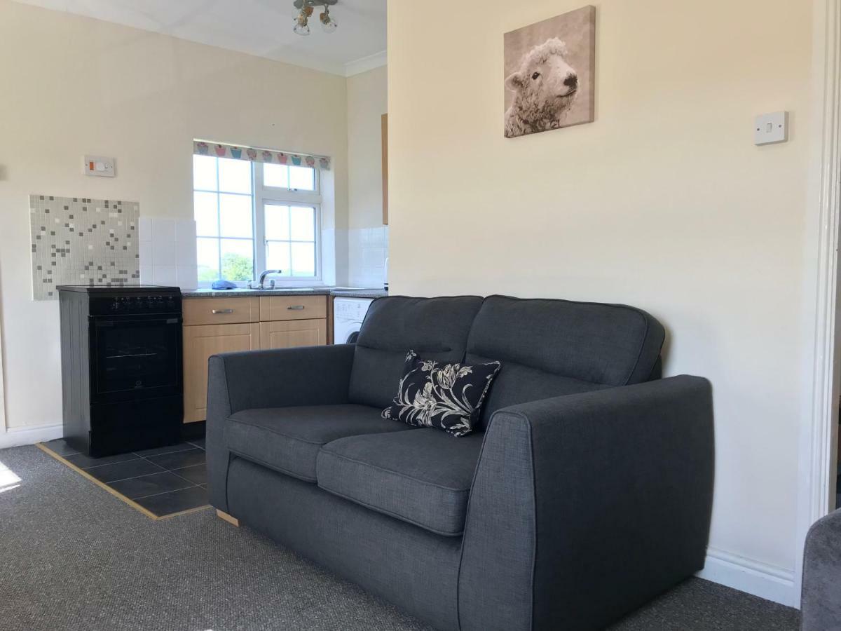 Appartement Moorhouse Farm Flat à Telford Extérieur photo