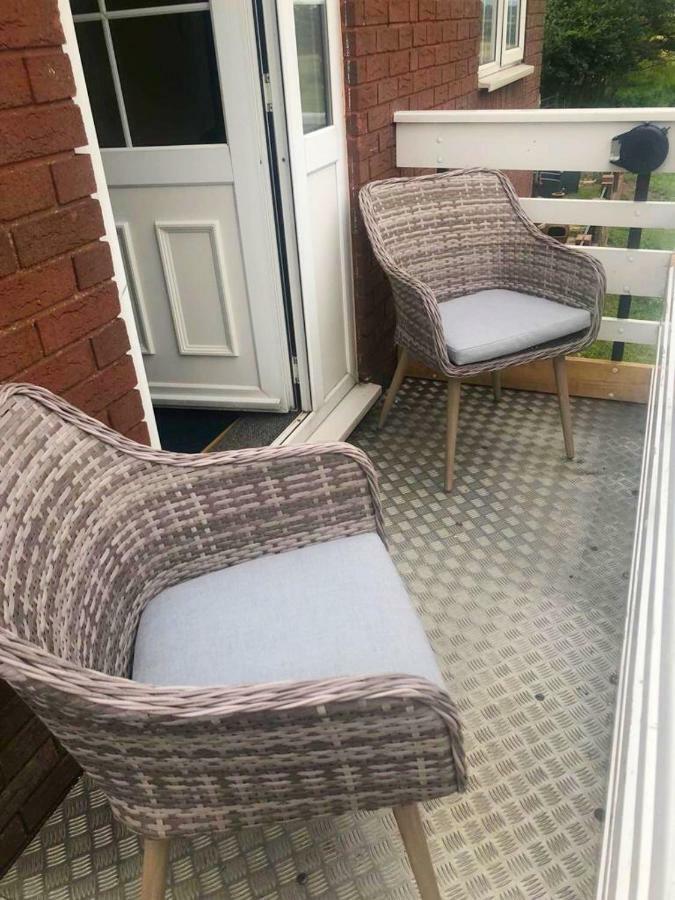 Appartement Moorhouse Farm Flat à Telford Extérieur photo